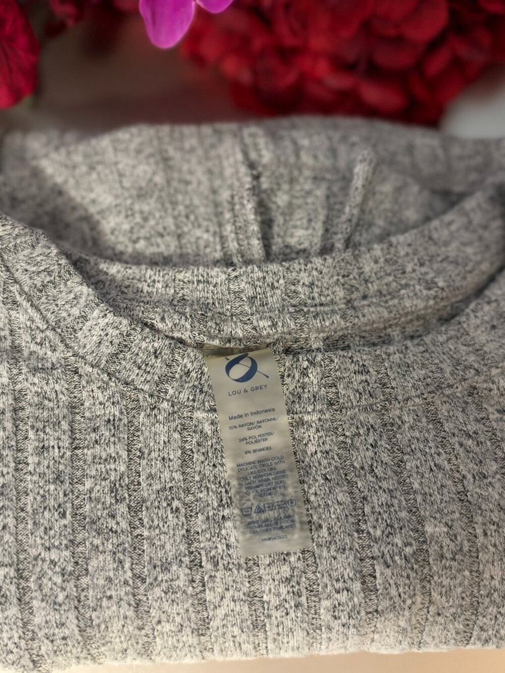 Lou & Grey Signature Ribbed Tunic Top, L